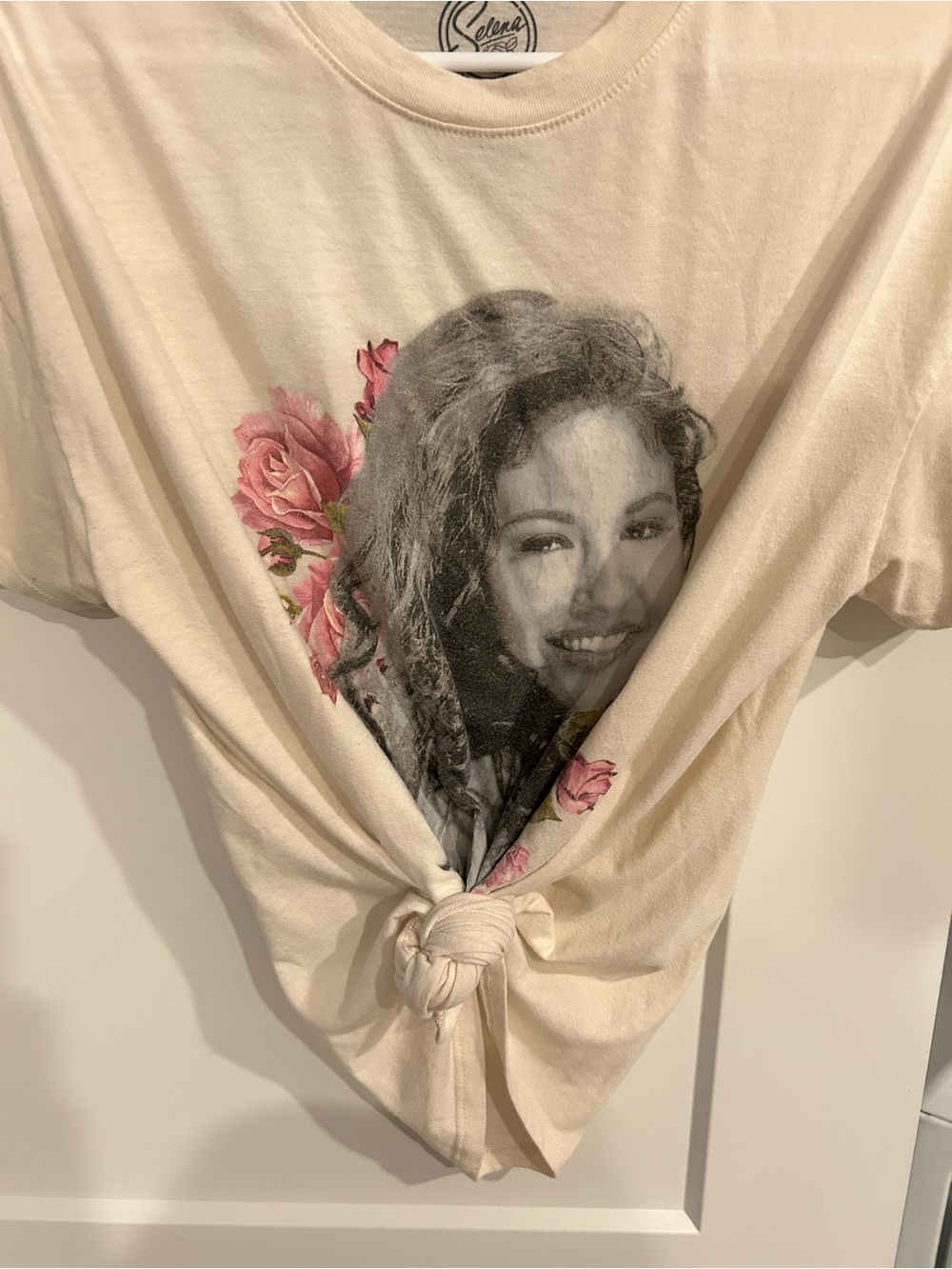 Selena 'Como La Flor' Graphic Tee - Pink Floral Print - Picture 3 of 4